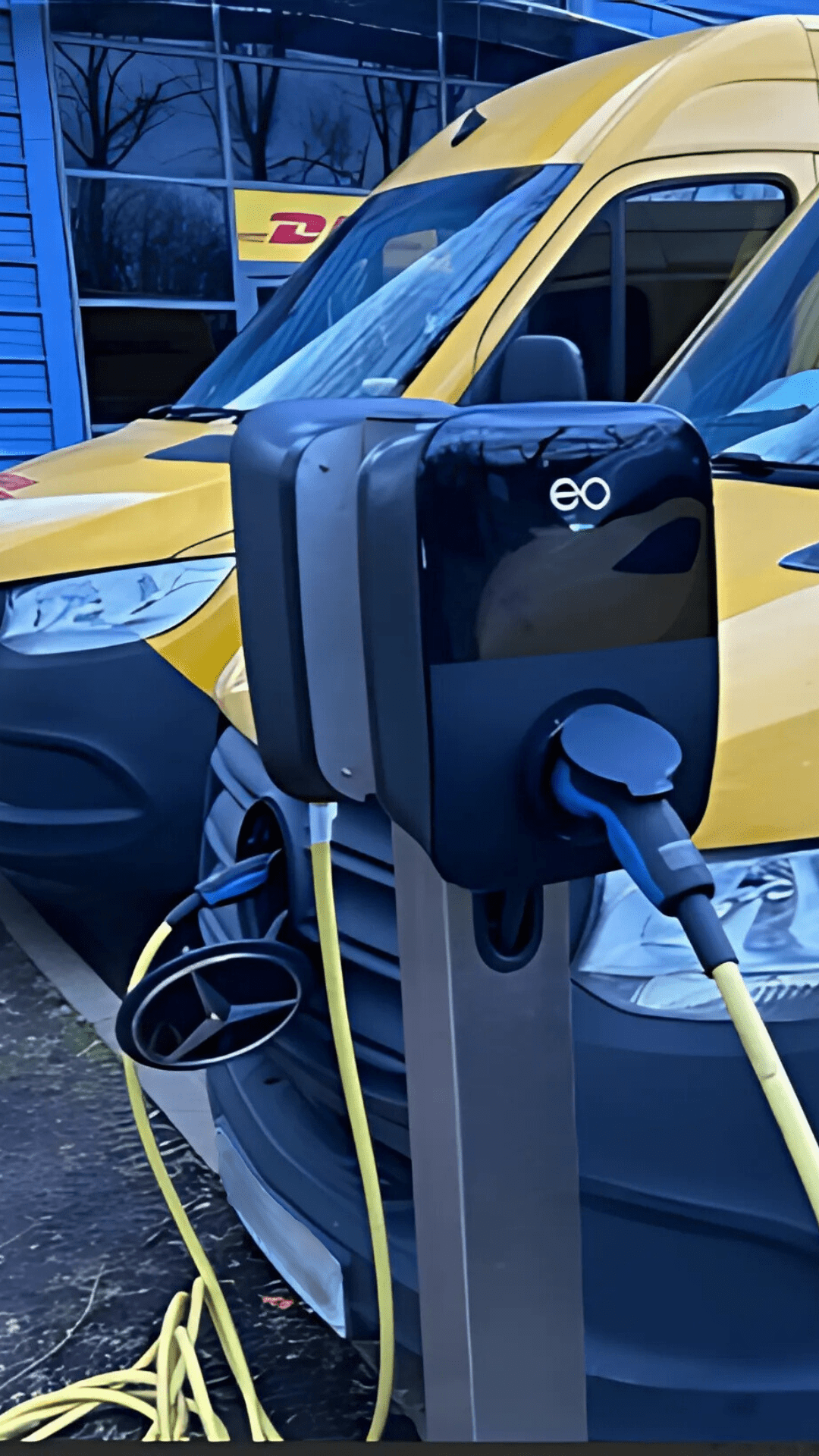 EV Charger DHL